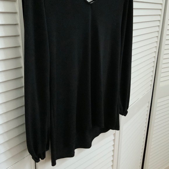 Long sleeve top - Picture 3 of 3